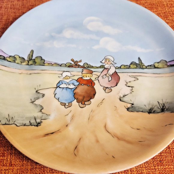 5 Pcs Hutschenreuther Selb Bavaria Hand Painted 8" Goose Boy/Girl Plates RARE - Picture 5 of 10